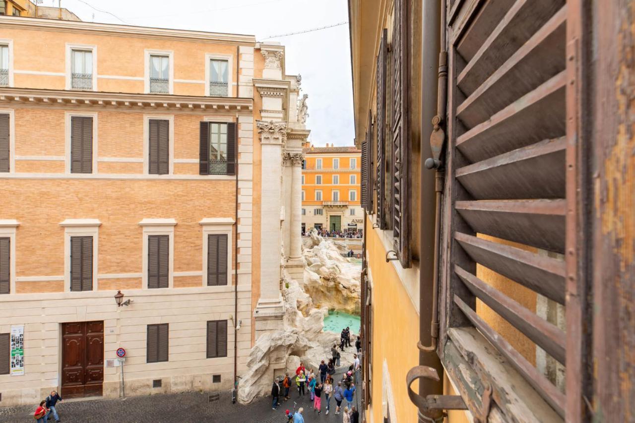 Апартаменти Iflat Golden Gem In Trevi Рим Екстер'єр фото